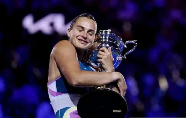 Sabalenka Senang Bisa Sabet Gelar Perdana Australia Terbuka