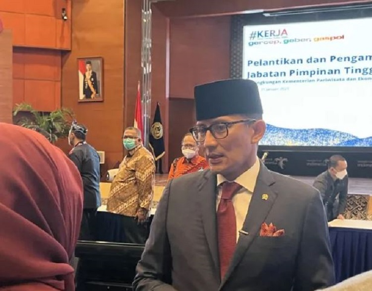 Lantik Enam Pejabat, Sandiaga Uno: Formasi Dream Team Kemenparkeraf