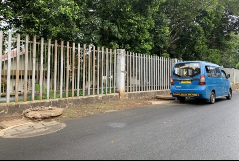 Mobil Pelaku dan Motor Korban Dibawa dalam Rekonstruksi Kecelakaan Mahasiswa UI