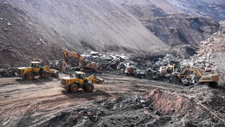 Tambang Batu Bara China Runtuh, 6 Tewas 47 Masih Hilang