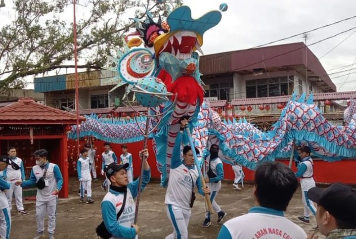 Naga 38 Meter Meriahkan Cap Go Meh di Kalimantan Barat