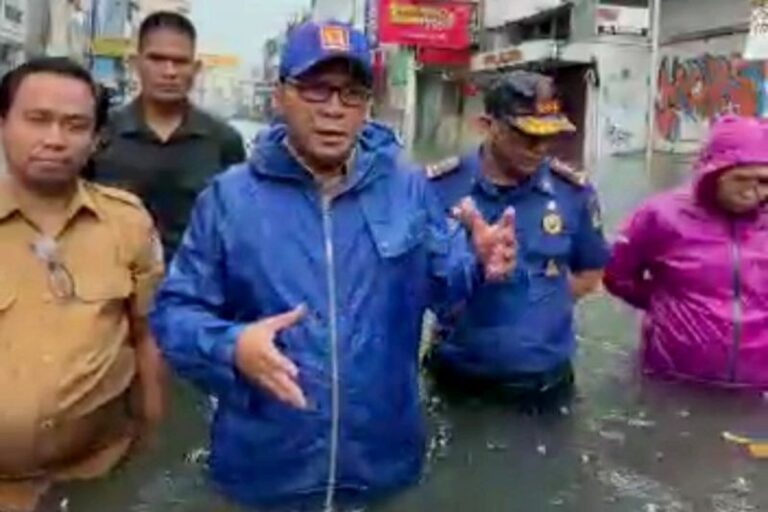 Makassar Terendam Banjir, Begini Jawaban Bapak Walikota