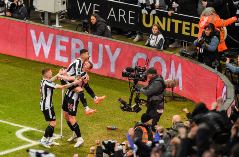 Newcastle Raih Tiket ke Final Piala Liga Inggris