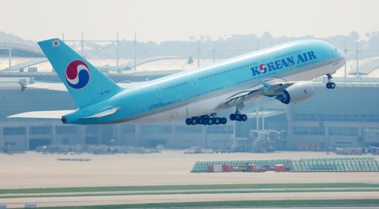 Dua Peluru Teridentifikasi, Pesawat Korean Air Lines Dievakuasi