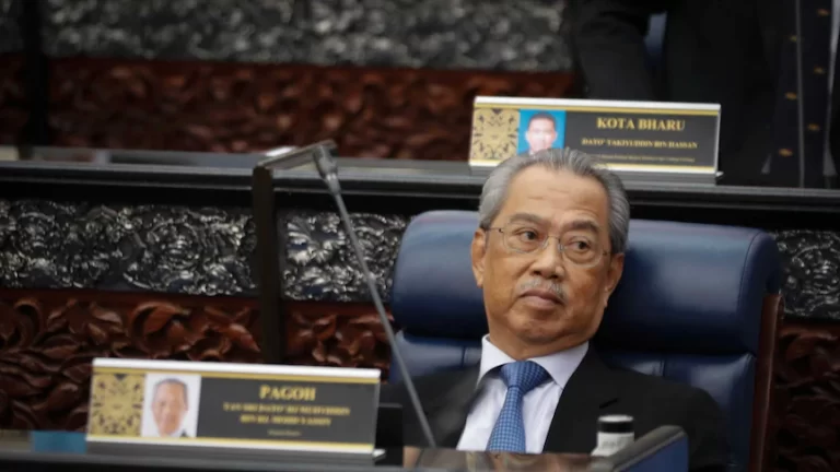 Eks PM Malaysia Muhyiddin Yassin Didakwa Lakukan Pencucian Uang