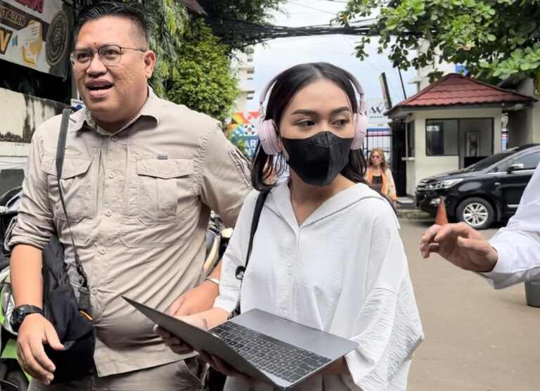 Sumantap Simorangkir Mundur dari Kuasa Hukum Amanda