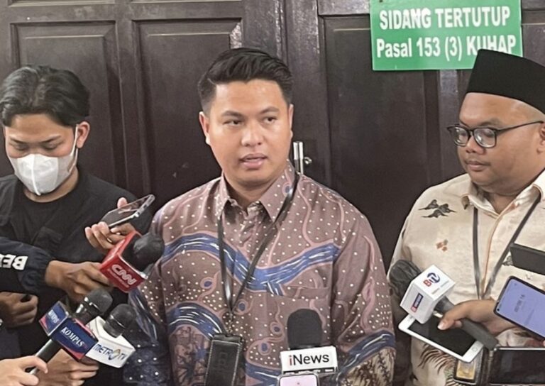 Kubu AG Yakin Hakim Vonis 3,5 Tahun Bukan karena Pleidoi