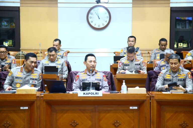 Komjen Wahyu Widada Jabat Kabareskrim Gantikan Agus Andrianto