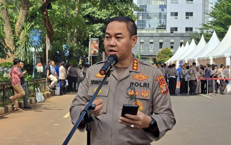 Polisi Rekayasa Arus Lalu Lintas Jelang Aksi Hari Buruh