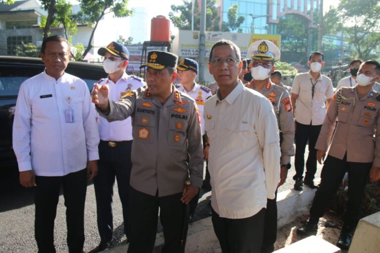 Uji Coba Buka Tutup Simpang Santa, Pemda DKI Gandeng Polda Metro