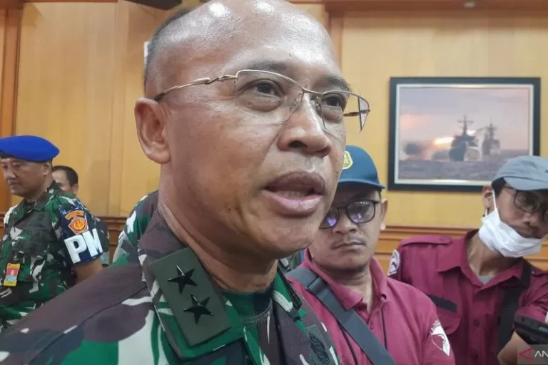 TNI Beri Sanksi Anggota Tendang Pemotor di Jatiwarna