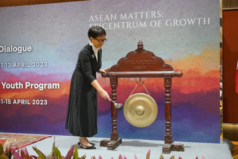 Menlu Retno Bicara Peran Pemuda di Masa Krisis