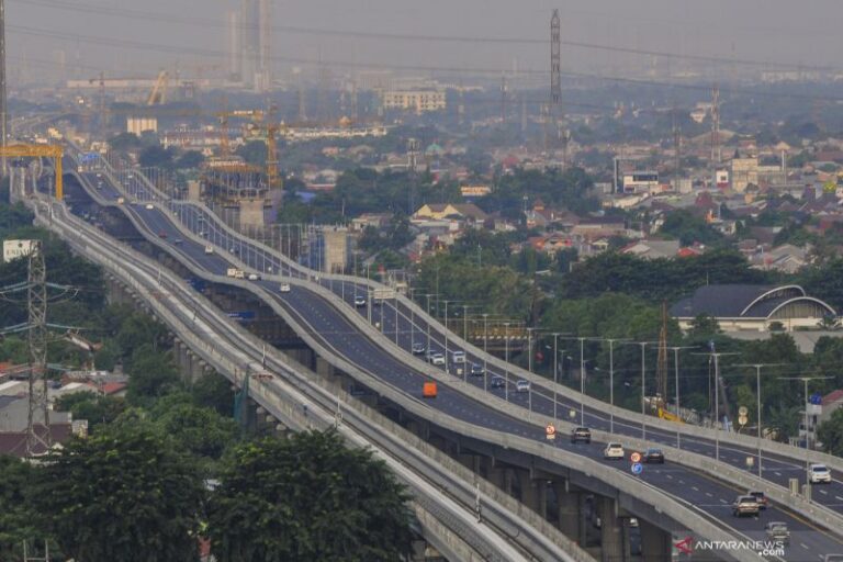 Kejagung Kesulitan Putuskan Tersangka Kasus Korupsi Tol Japek II