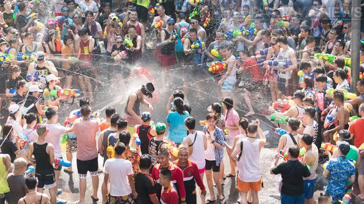 Antusiasnya Thailand Gelar Festival Songkran Minggu Ini