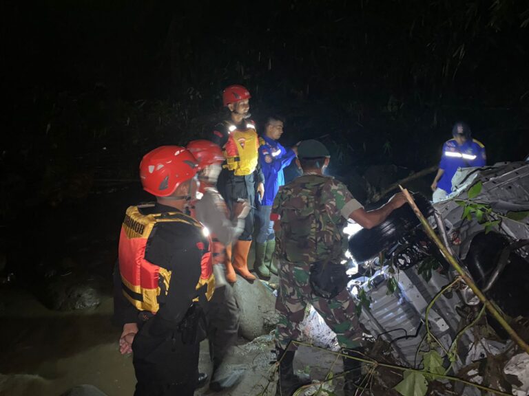 Banjir Bandang Berastagi, Polisi Terjunkan SAR Brimob