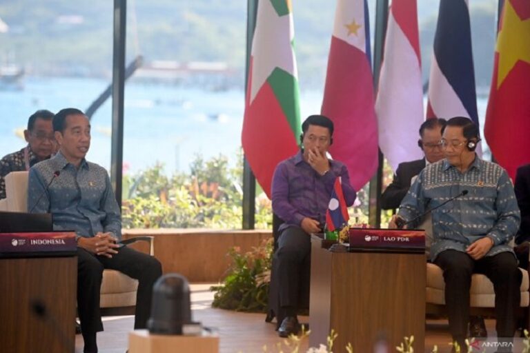 Jokowi Berharap Isu Myanmar Tidak Hambat Pembangunan ASEAN