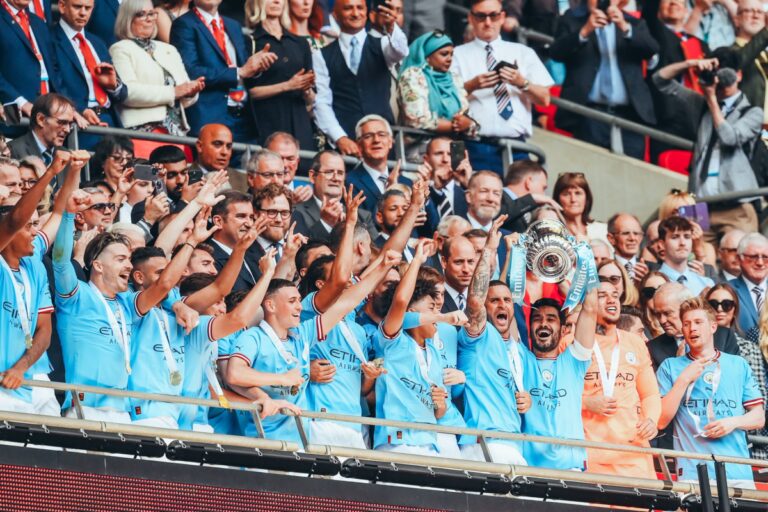 Manchester City Juara Piala FA