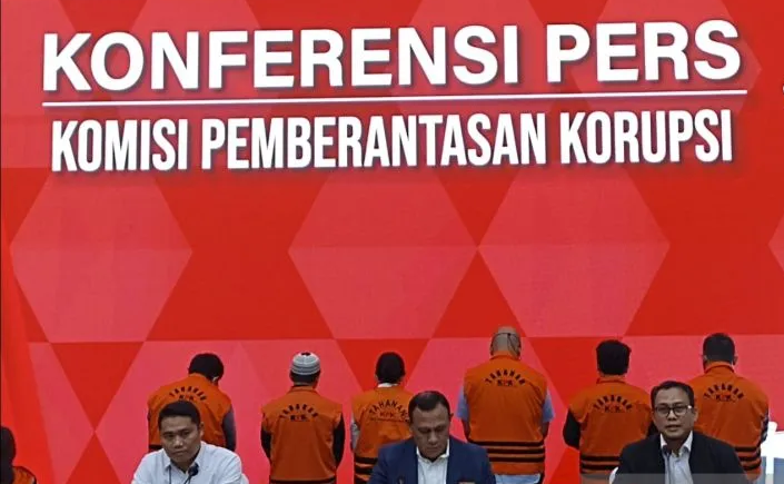 KPK Tahan Sembilan Tersangka Kasus Korupsi Tukin di Kementerian ESDMÃ‚Â 