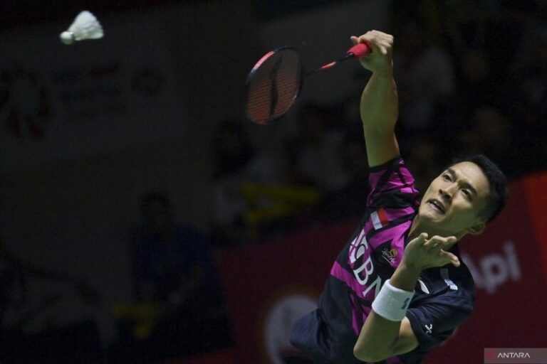 Jonatan Lolos, Ginting Langsung Kandas di Japan Open