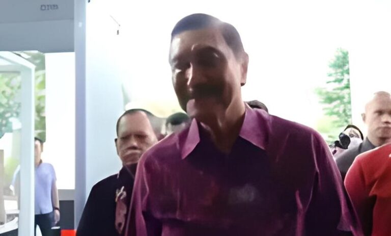 Luhut Pandjaitan Hadiri Sidang Pencemaran Nama Baik di PN Jaktim