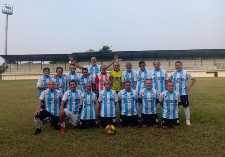 Tim 86 United Old Stars Imbangi Depok All Star