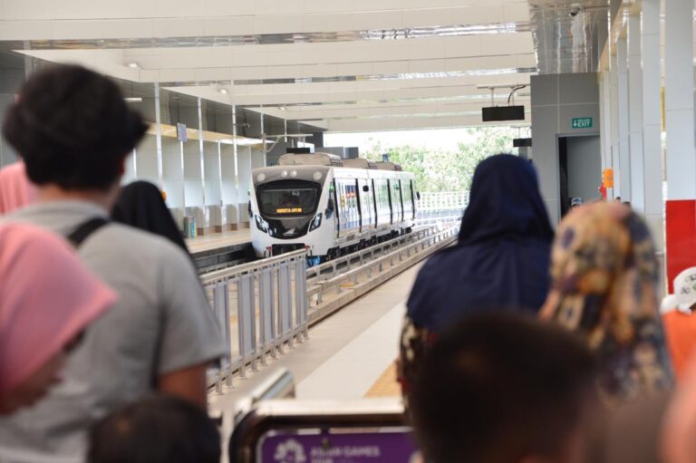 LRT Jabodebek Tetap Beroperasi Selama Libur Lebaran