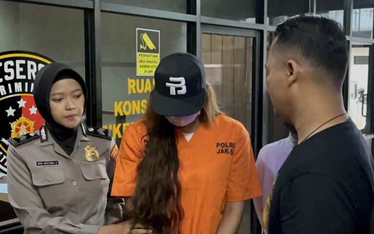 Ini Dia Alasan Artis Karerina Anderson Gunakan Ganja