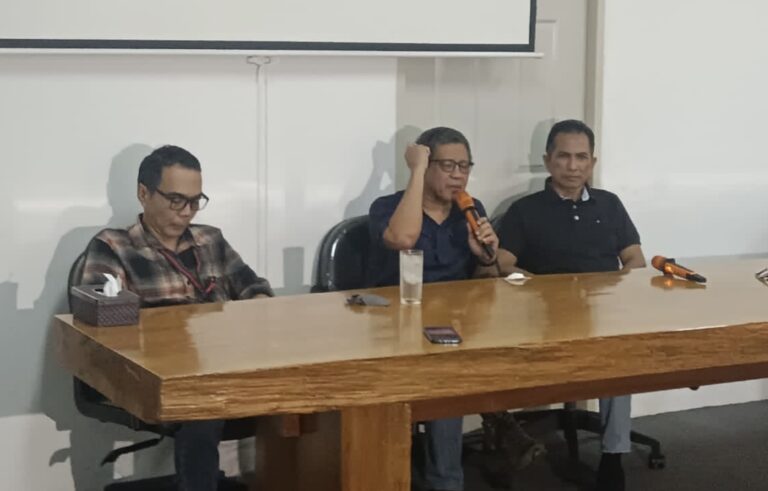 Minta Maaf, Rocky Gerung Tidak Niat Hina Presiden Jokowi Secara Individu