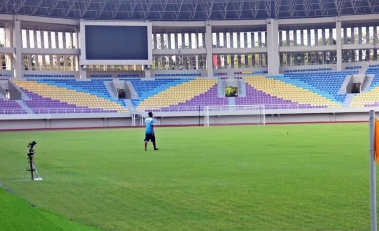 Menurut FIFA, Ini Dia Kekurangan Stadion Manahan