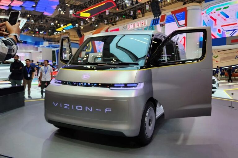 Mobil Listrik Logistik Hadir Di GIIAS 2023