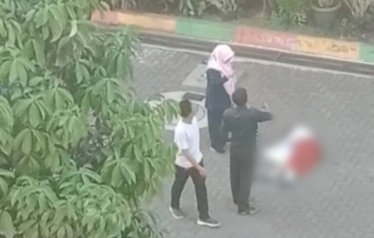 Jatuh dari Lantai 4, Siswa SD di Pesanggrahan Dilarikan ke Rumah Sakit