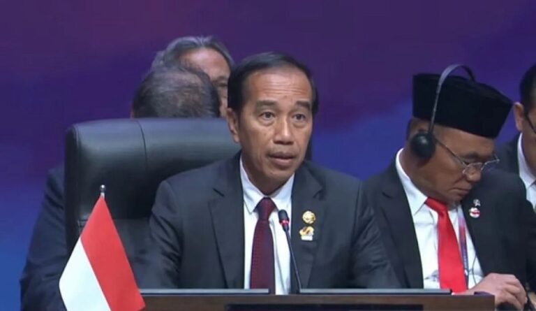 Kembangkan Mobil Listrik, Jokowi Ajak China, Jepang dan Korsel