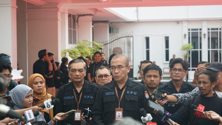 Tiga Pasangan Capres-Cawapres Lolos Tes Kesehatan untuk Pilpres