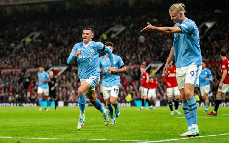 City Gebuk MU 3-0, Langit Manchester Membiru