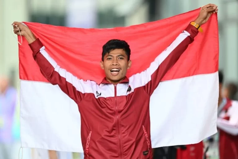 Sambil Menahan Sakit, Saptoyogo Raih Emas Lari 400 M Asian Para Games