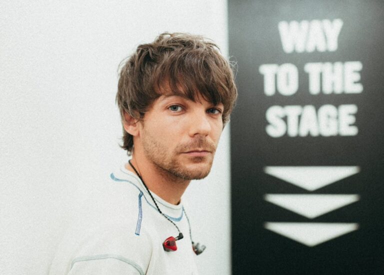 Januari 2024, Louis Tomlinson Bakal Konser di Jakarta Lho!