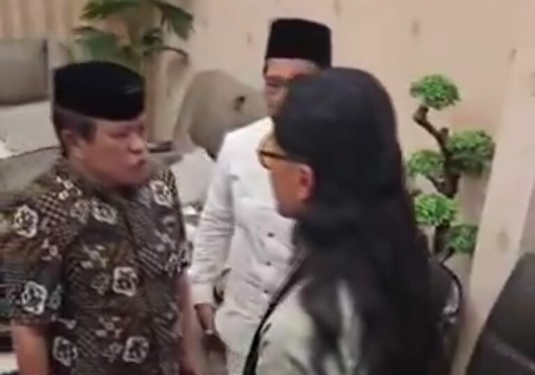 Difitnah Nyogok Cak Kirun Agar Dukung Prabowo-Gibran, Ini Doa Gus Miftah dari Madinah