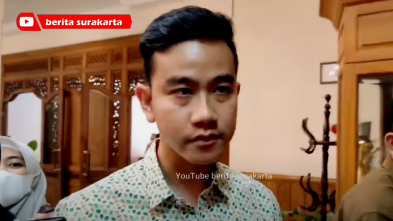 Spanduk #SoloBukanGibran Terpasang di Sejumlah Titik, Begini Tanggapan Santuy Gibran