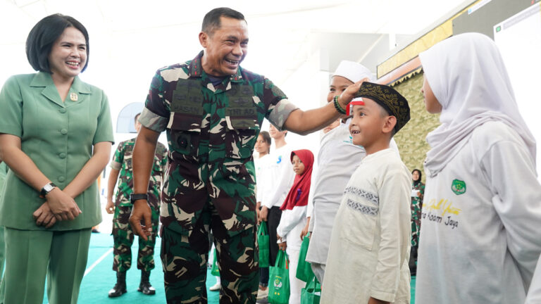 â€œSenyum Surgaâ€ 7.000 Anak Yatim di Ulang Tahun Kodam Jaya