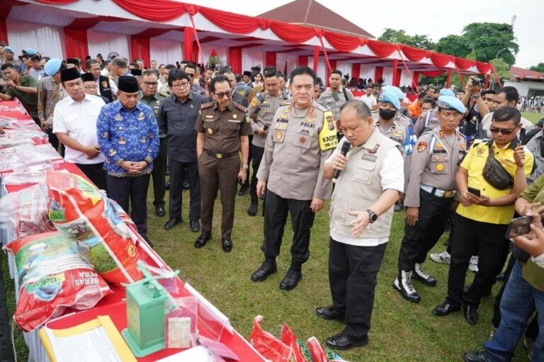 Dua Tempat Pengoplos Beras di Riau Dibongkar Polisi, Dua Pelaku Ditangkap