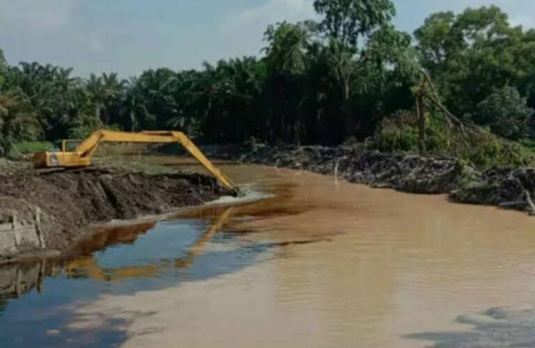 Penanganan banjir di Pekanbaru