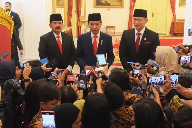 Ini Pesan Jokowi Usai Melantik AHY dan Hadi Tjahjanto