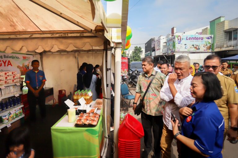 Mulai Hari Ini, Warga Kota Bandung Bisa Dapatkan Beras Rp 10.600 per Kilogram, Catat Titik-titiknya