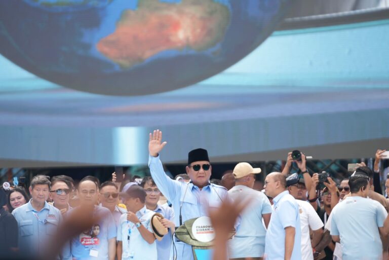 GBK â€˜Membiruâ€™, Prabowo Subianto Ucapkan Terima Kasih