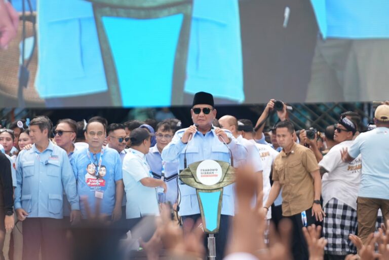 Luar Biasa! Pendukung Prabowo-Gibran di GBK Capai 600 Ribu Orang