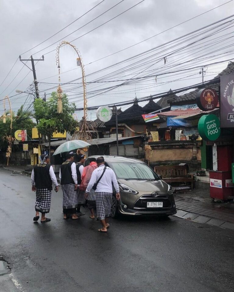 Ratna Sarumpaet Viral Lagi, Kini Kena Tegur Pecalang karena Keluar Saat Nyepi di Bali