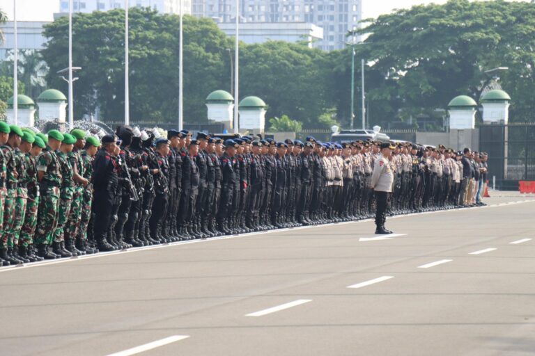 Ada Demo Tri Tura, 2.590 Personel Gabungan Amankan Gedung DPR