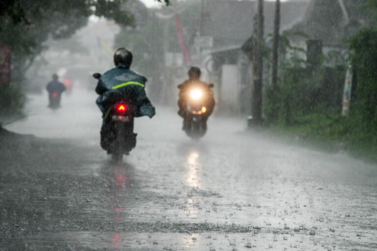 Hujan Ekstrem Jadi Ancaman Nyata di Jakarta