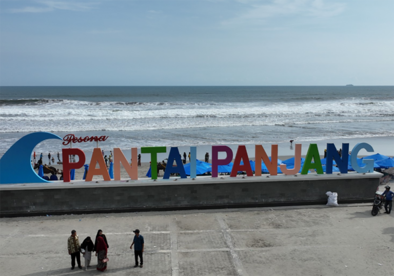 Penataan Kawasan Pantai Panjang Dilakukan Setelah Lebaran