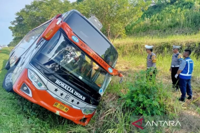 Korban Kecelakaan Bus Rosalia Indah Disantuni Jasa Raharja